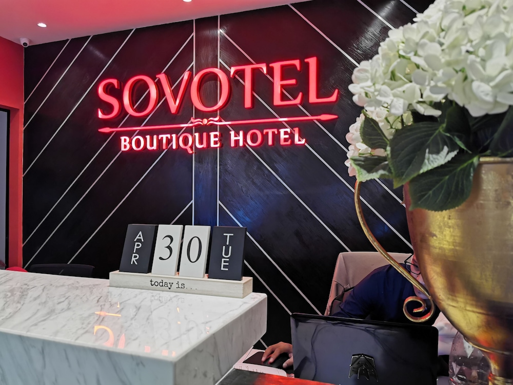 Lobby at Sovotel Conezion Putrajaya, SEPANG