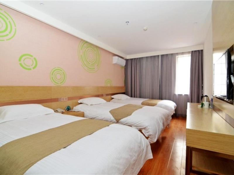 GreenTree Inn XiAn Xincheng District Raily Station Wukou Metro Station Hotel 4/49