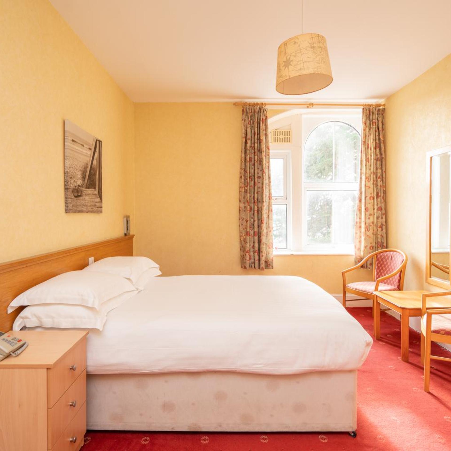Lauriston Hotel 17/60