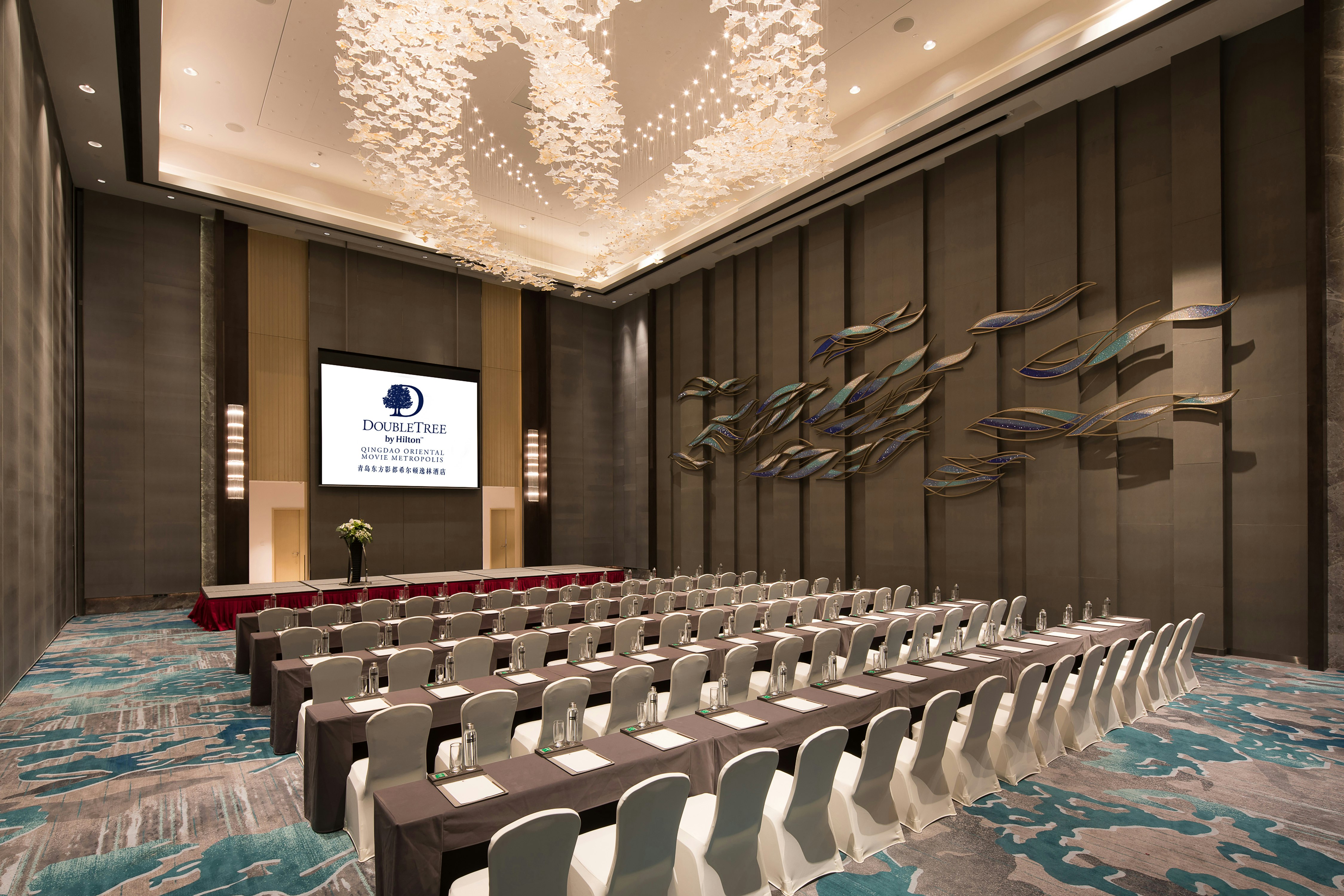 DoubleTree by Hilton Qingdao Oriental Movie Metropolis 33/34