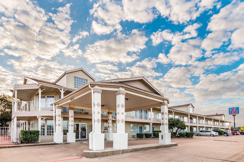 Motel6 Waxahachie, TX in WAXAHACHIE - TX