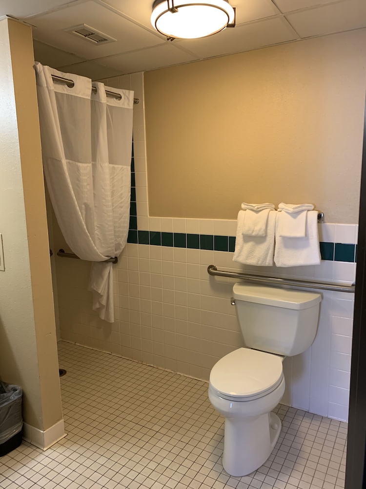 Americinn By Wyndham Proctor Duluth Black Woods 22/53
