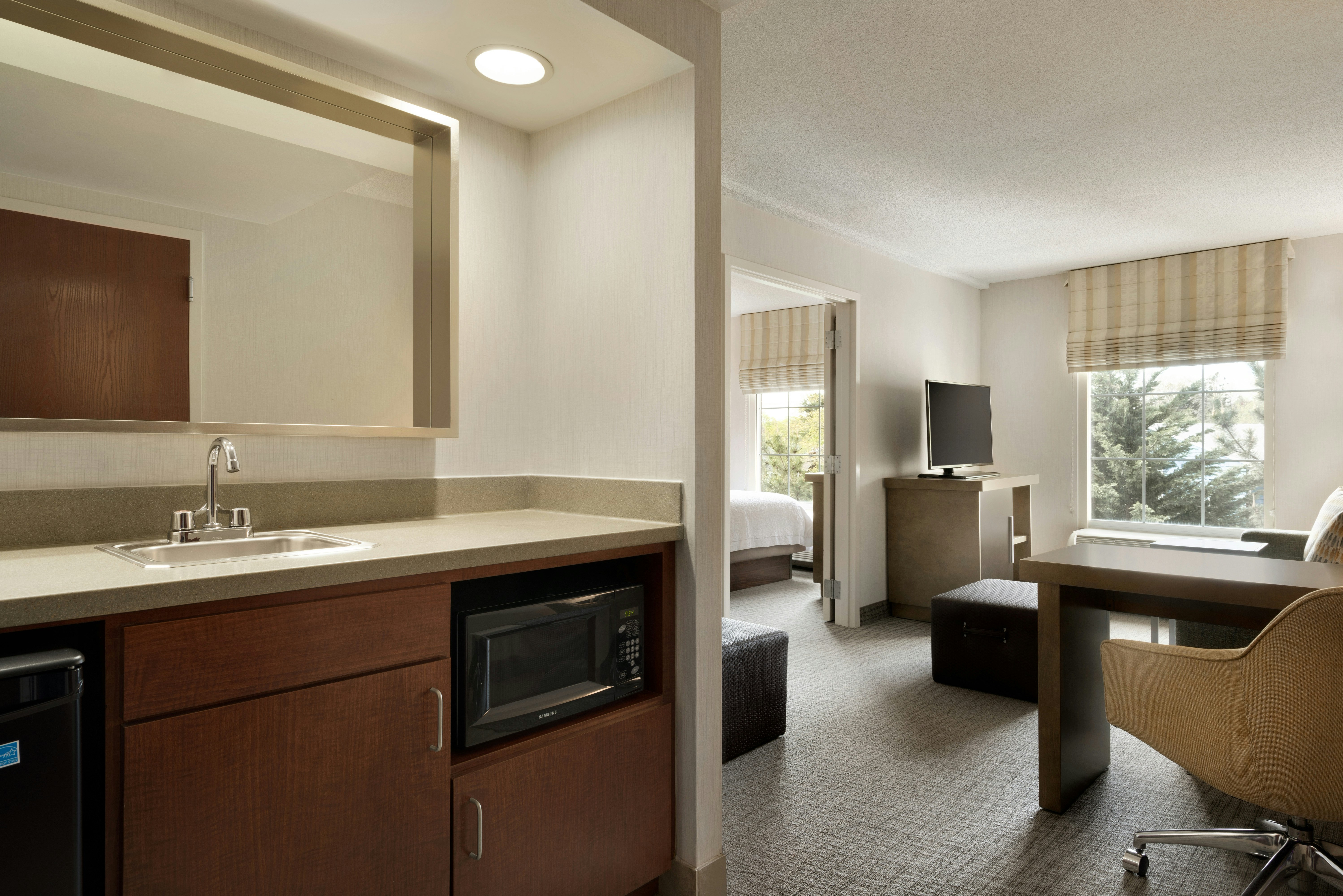 Hampton Inn Suites By Hilton Newport Middletown 27/27
