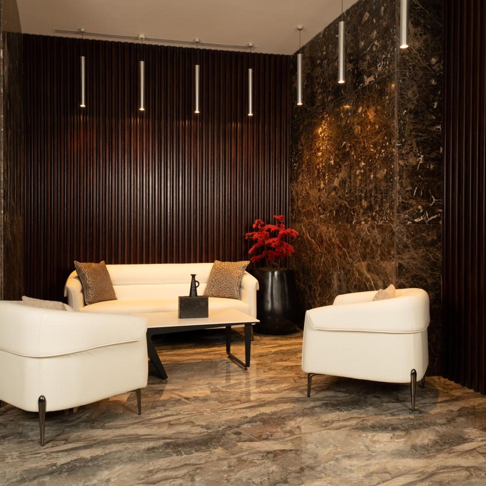 World Heart Hotel 11/57
