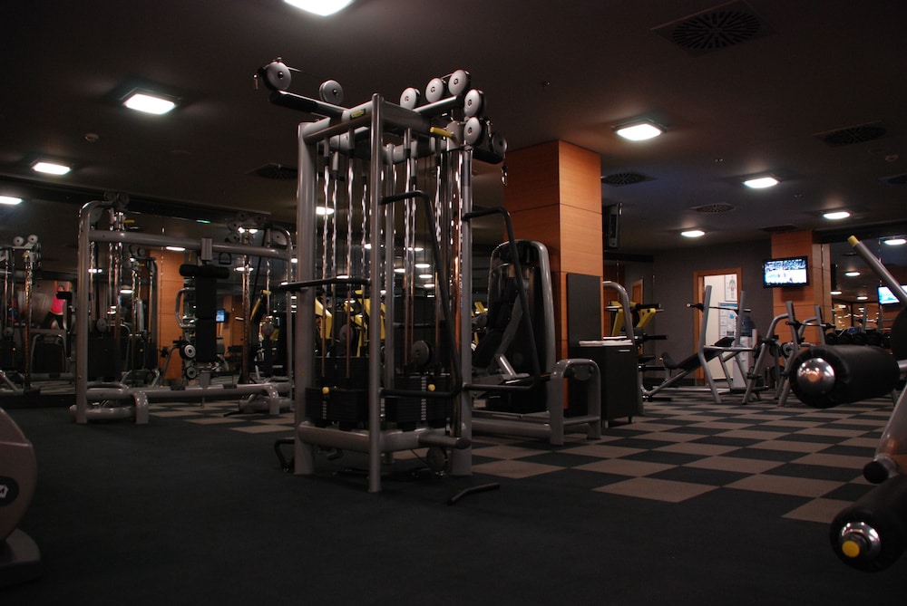 Point Hotel Barbaros 36/62
