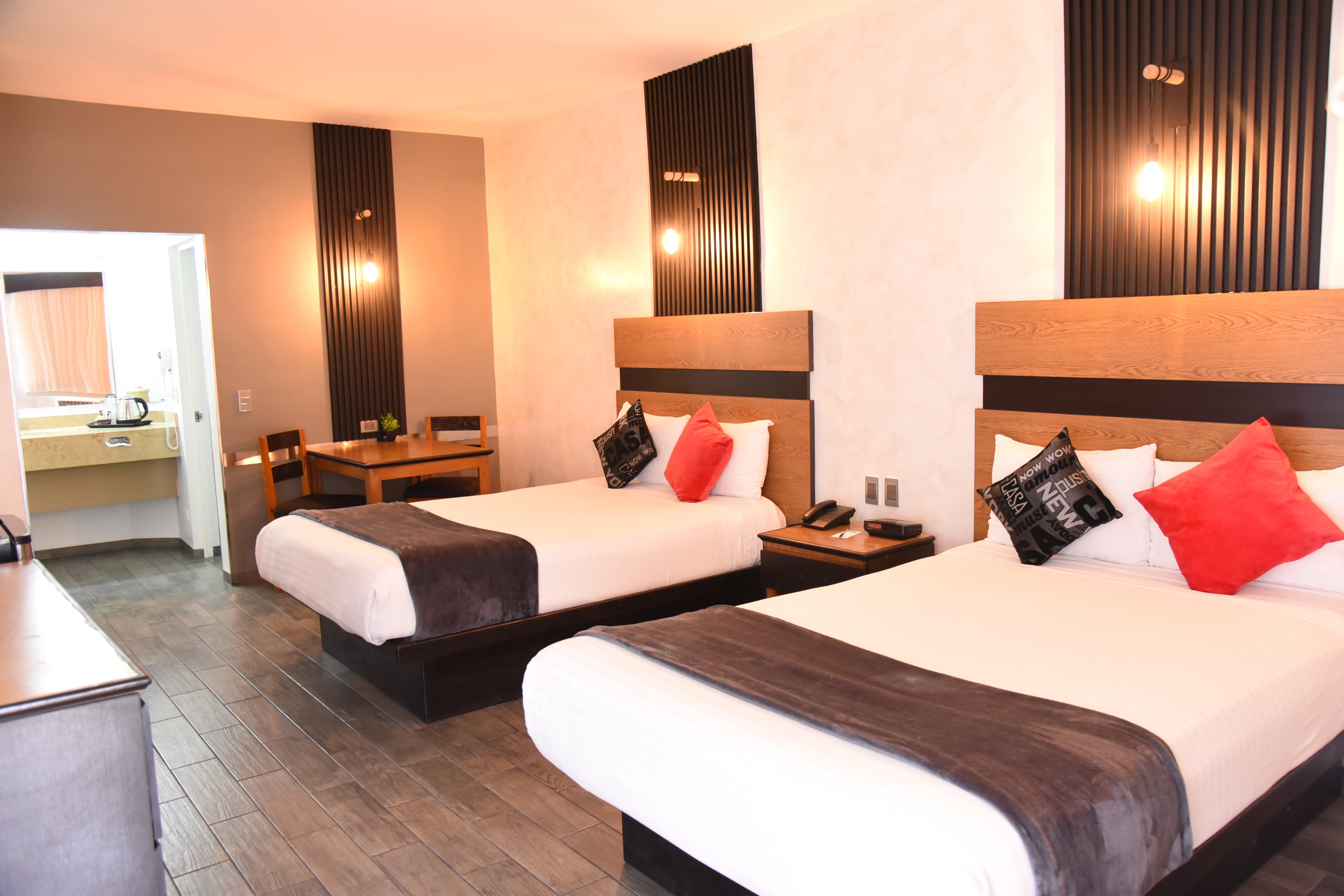 American Inn Hotel Suites Hidalgo Del Parral 23/45