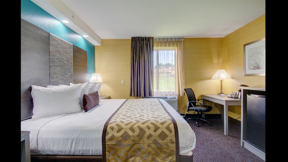 Baymont Inn And Suites Kingston Plymouth Bay 7/42
