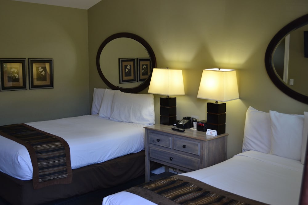 Monterey Peninsula Inn 11/63