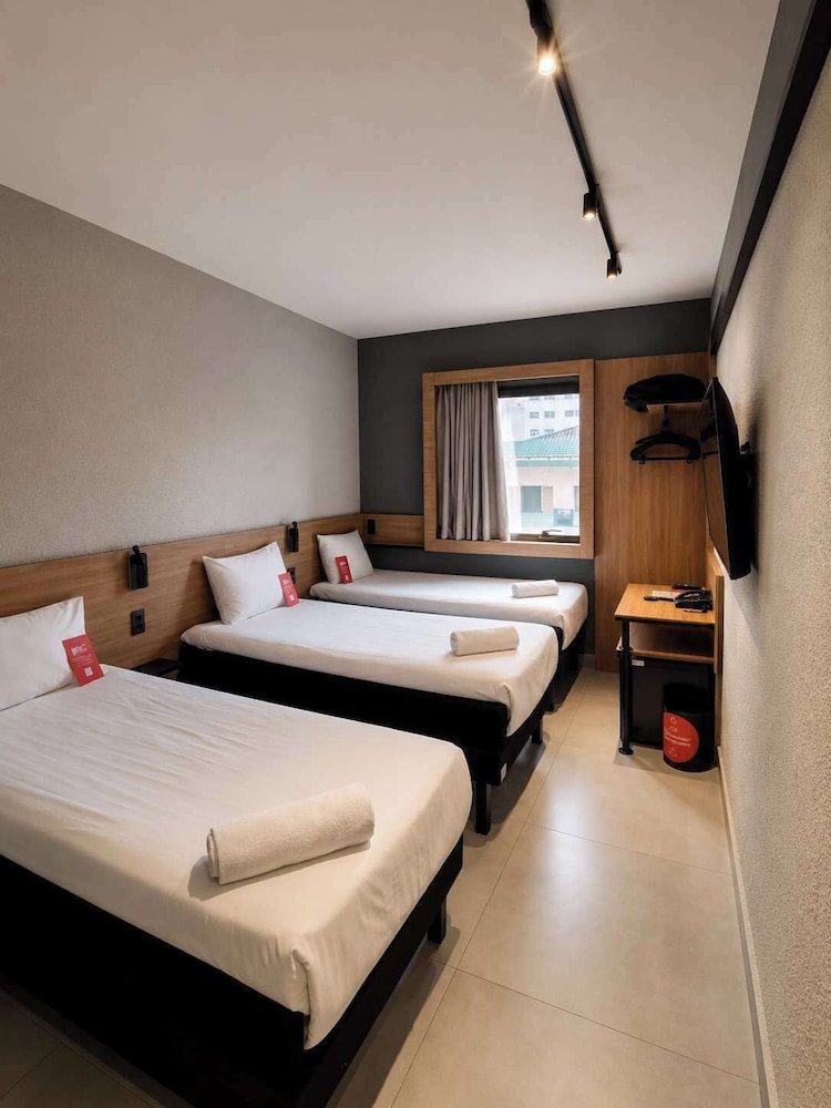 Ibis Santos Gonzaga 26/75