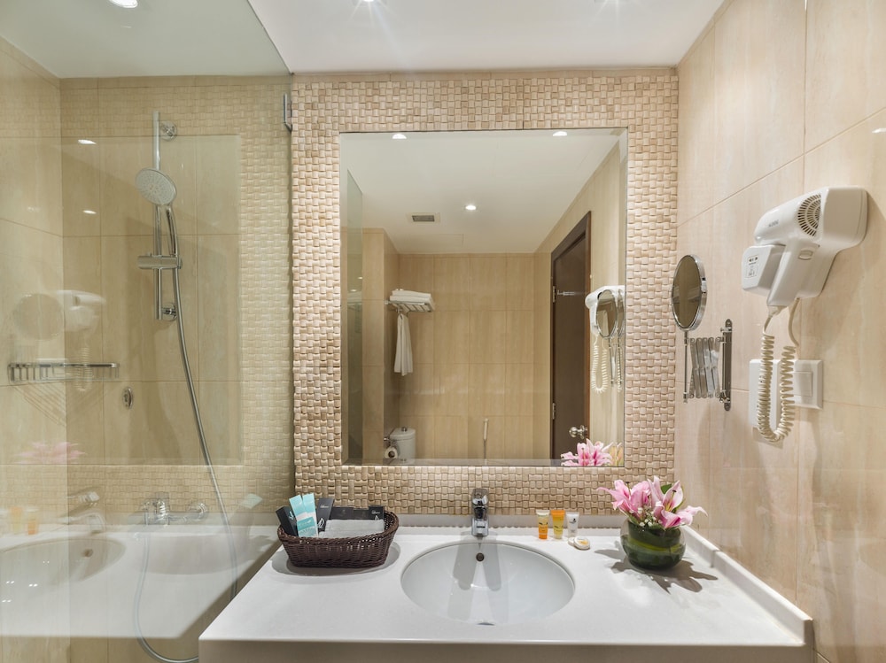 AL FALAJ HOTEL 60/60