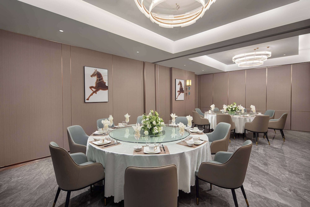 Days Hotel by Wyndham Xishuangbanna Jinghong 24/25