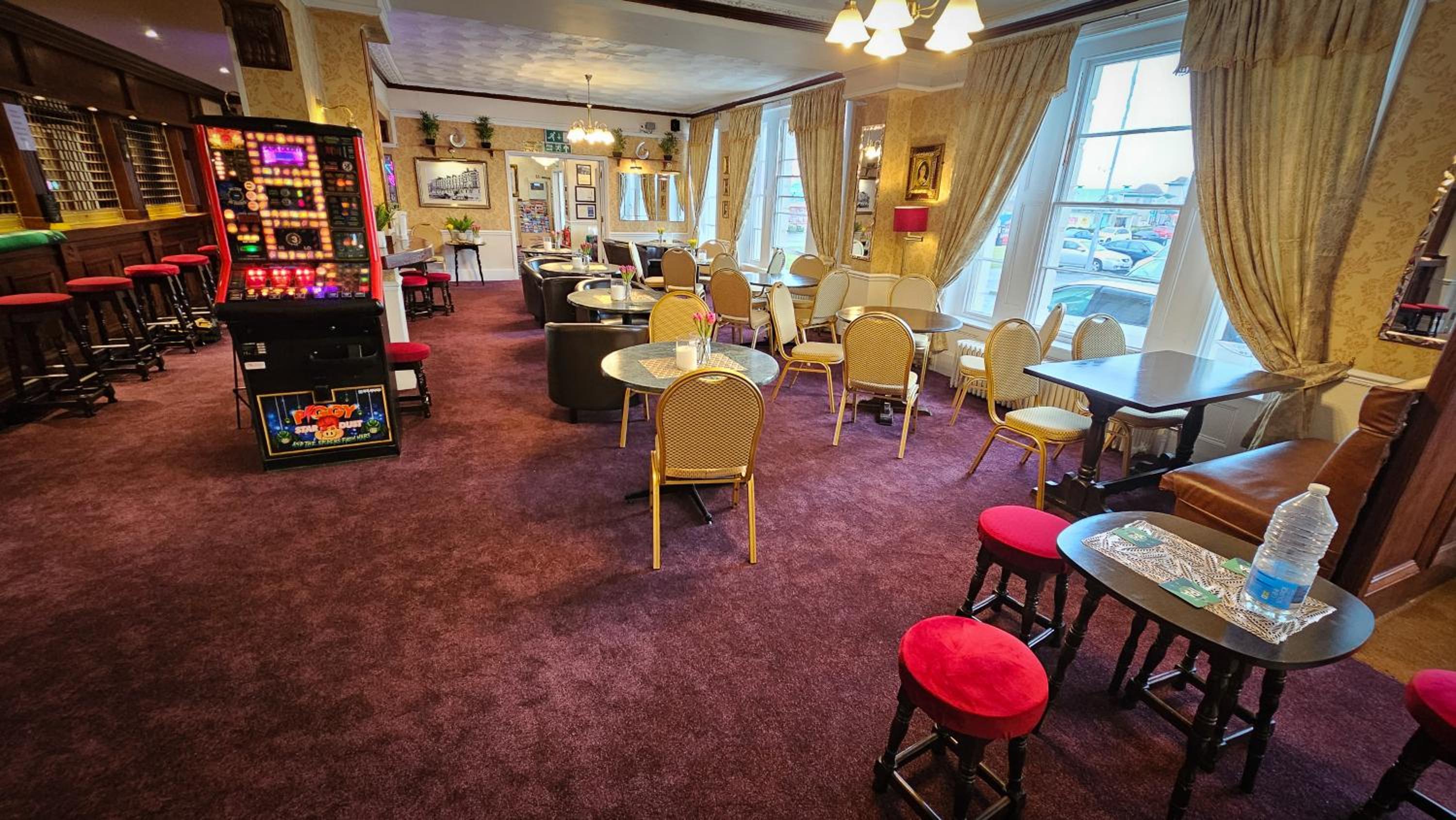 The Nelson Hotel 34/50