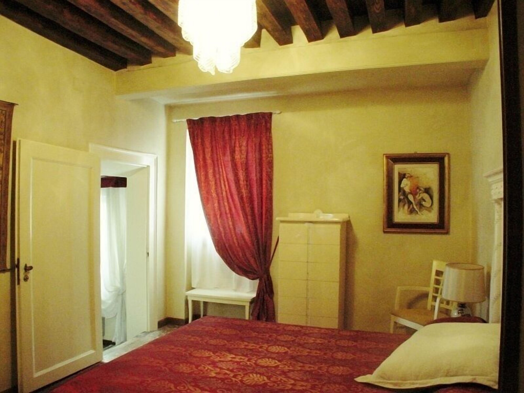 ROOM, DOUBLE BED, CANAL VIEW