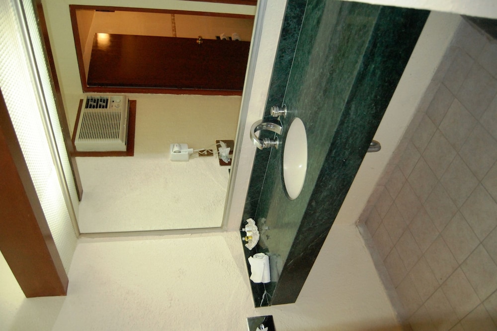 Hotel Real de Minas San Luis Potosi 46/46