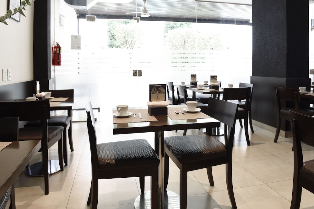 Argenta Suites Belgrano 54/63