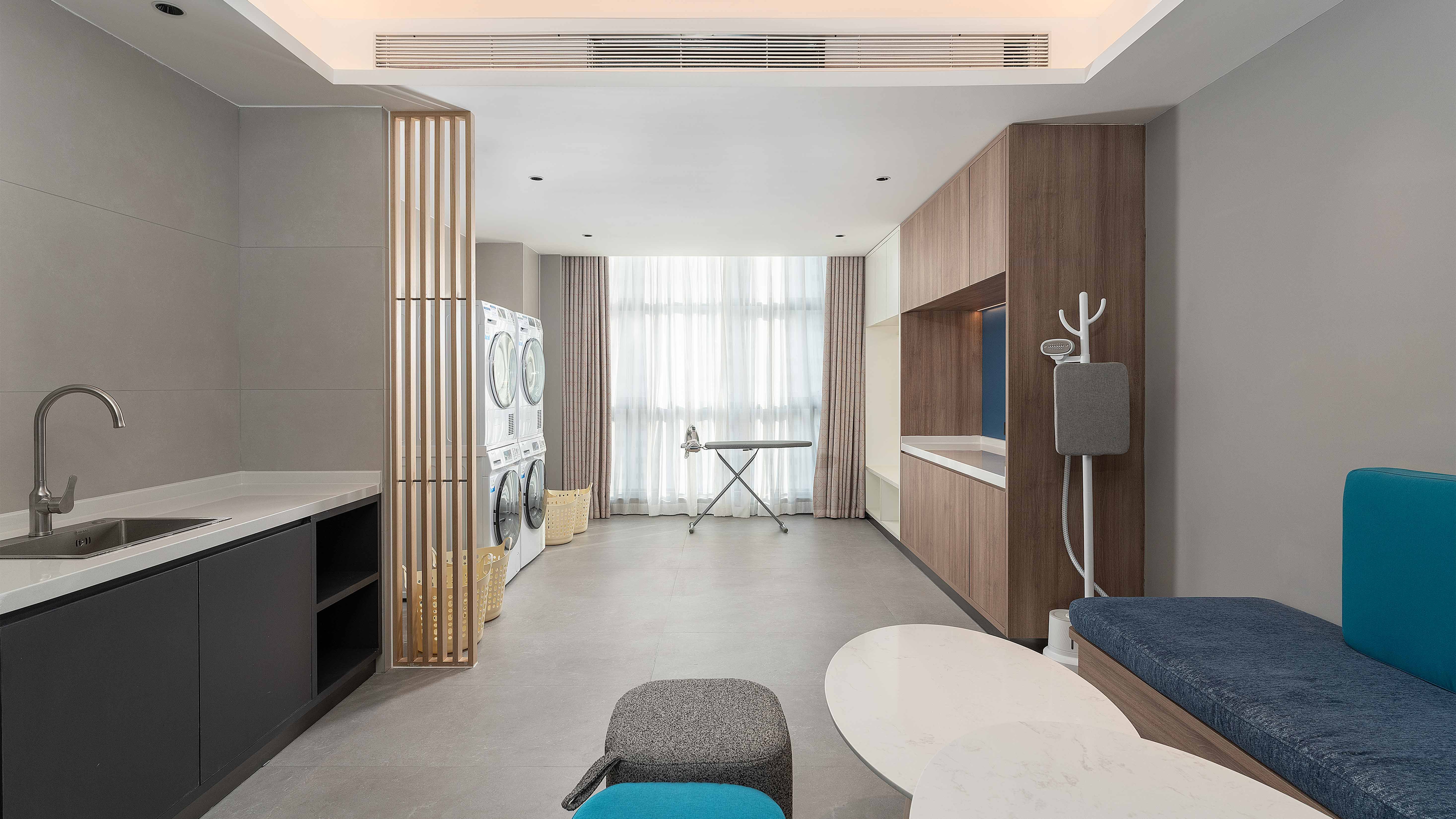 Holiday Inn Express Foshan Shunde Lecong 50/50