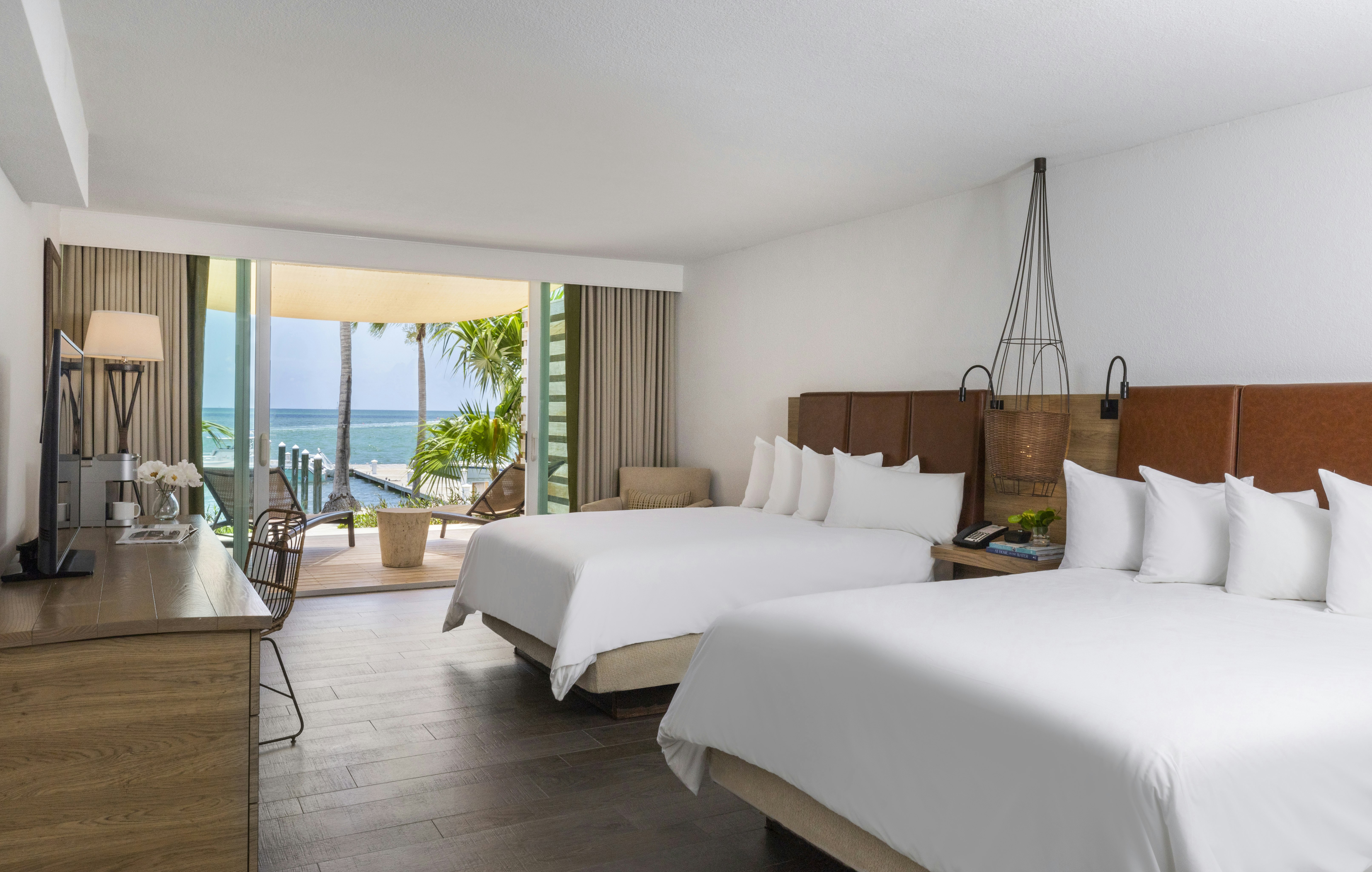 Lanai, Reef, 2 Queen Beds, Ocean Front