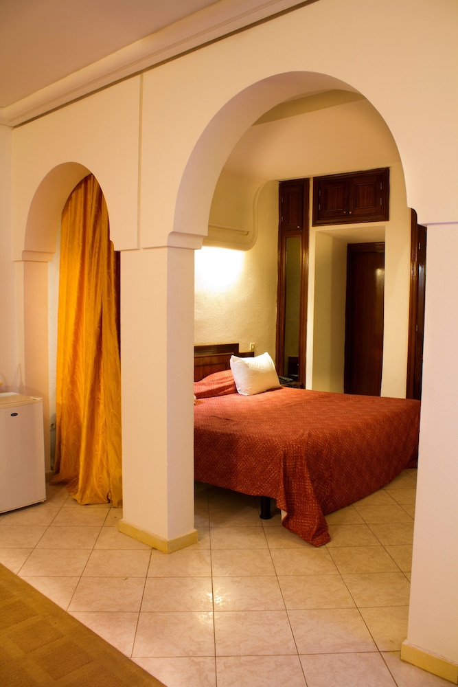 Hotel Halima 10/19