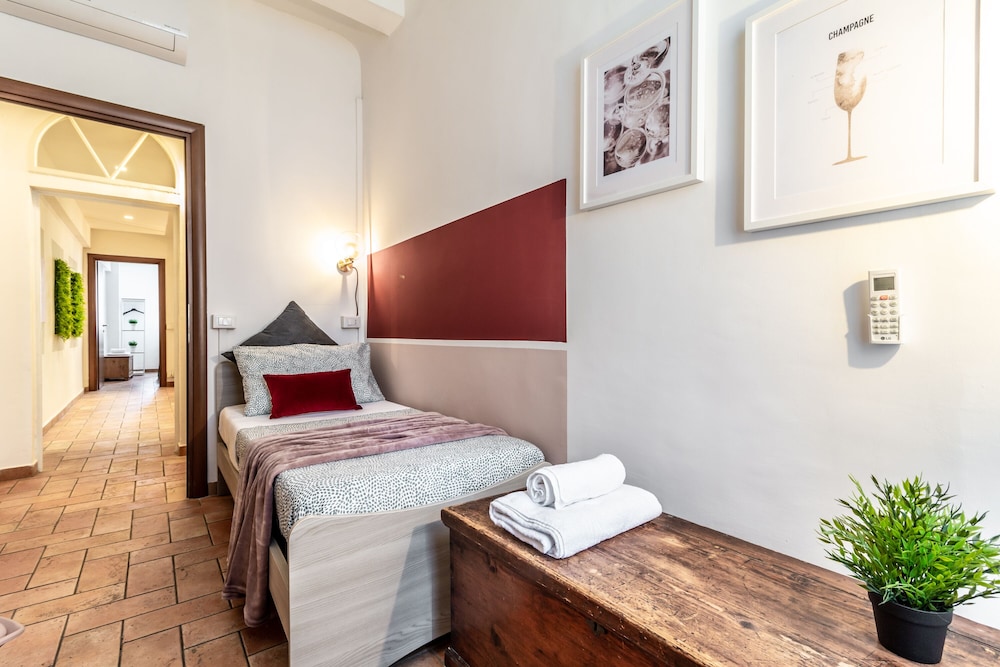 Wine Apartments Florence Ansonica 12/32