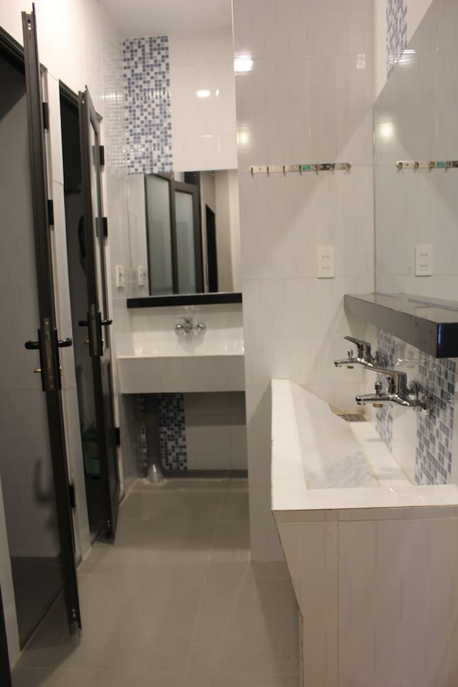 MIXED DORM, SUPERIOR, 10 BEDS