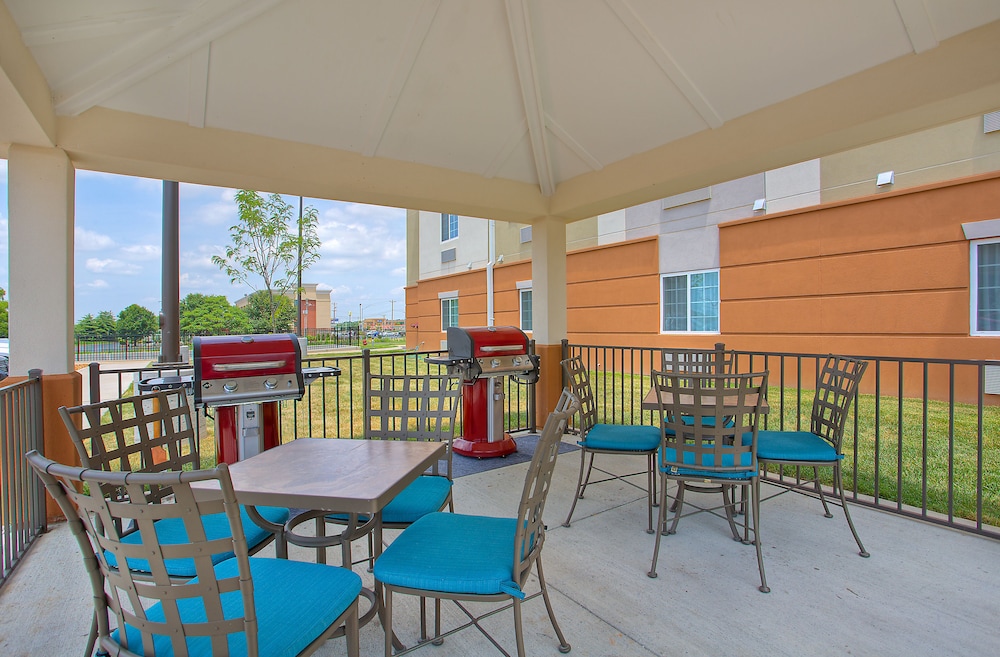 Candlewood Suites Oak Grove - Fort Campbell 47/65