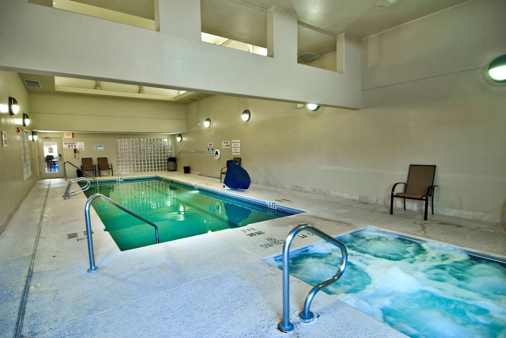 Radisson Hotel El Paso Airport 14/42