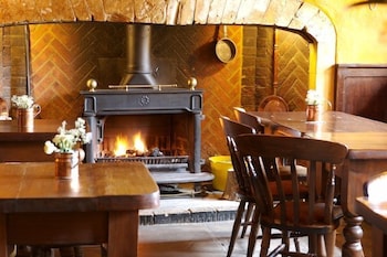 The Old Crown Coaching Inn 42/50