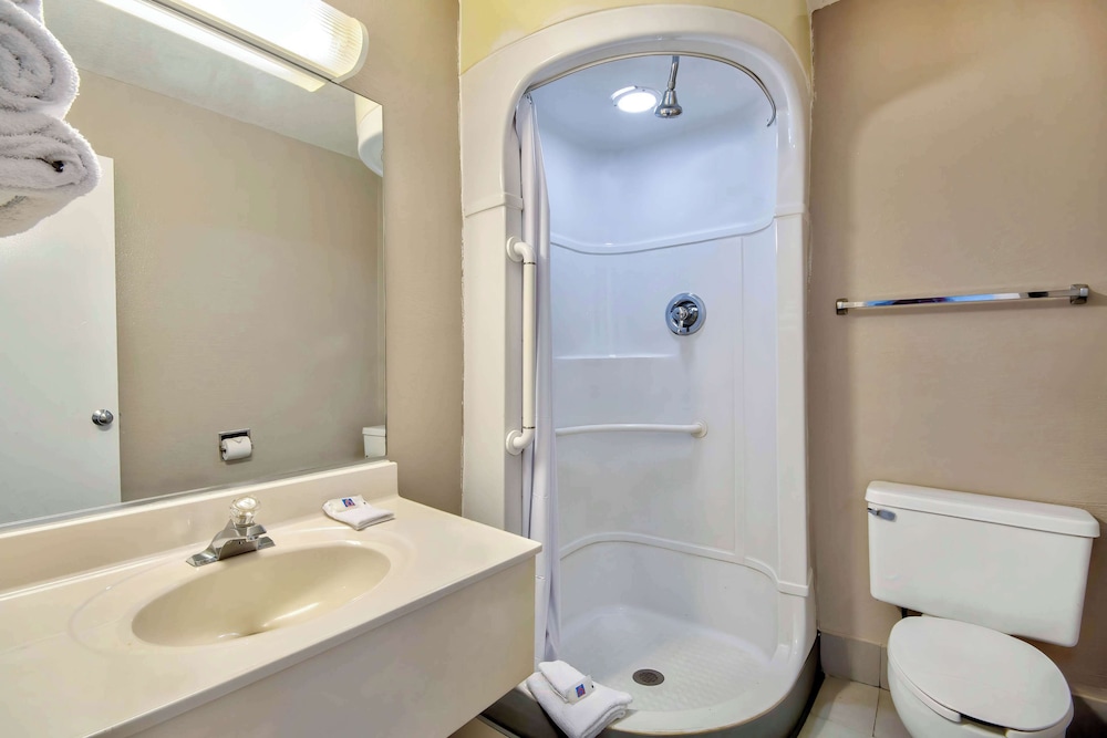 Motel6 Jonesboro, AR 34/37