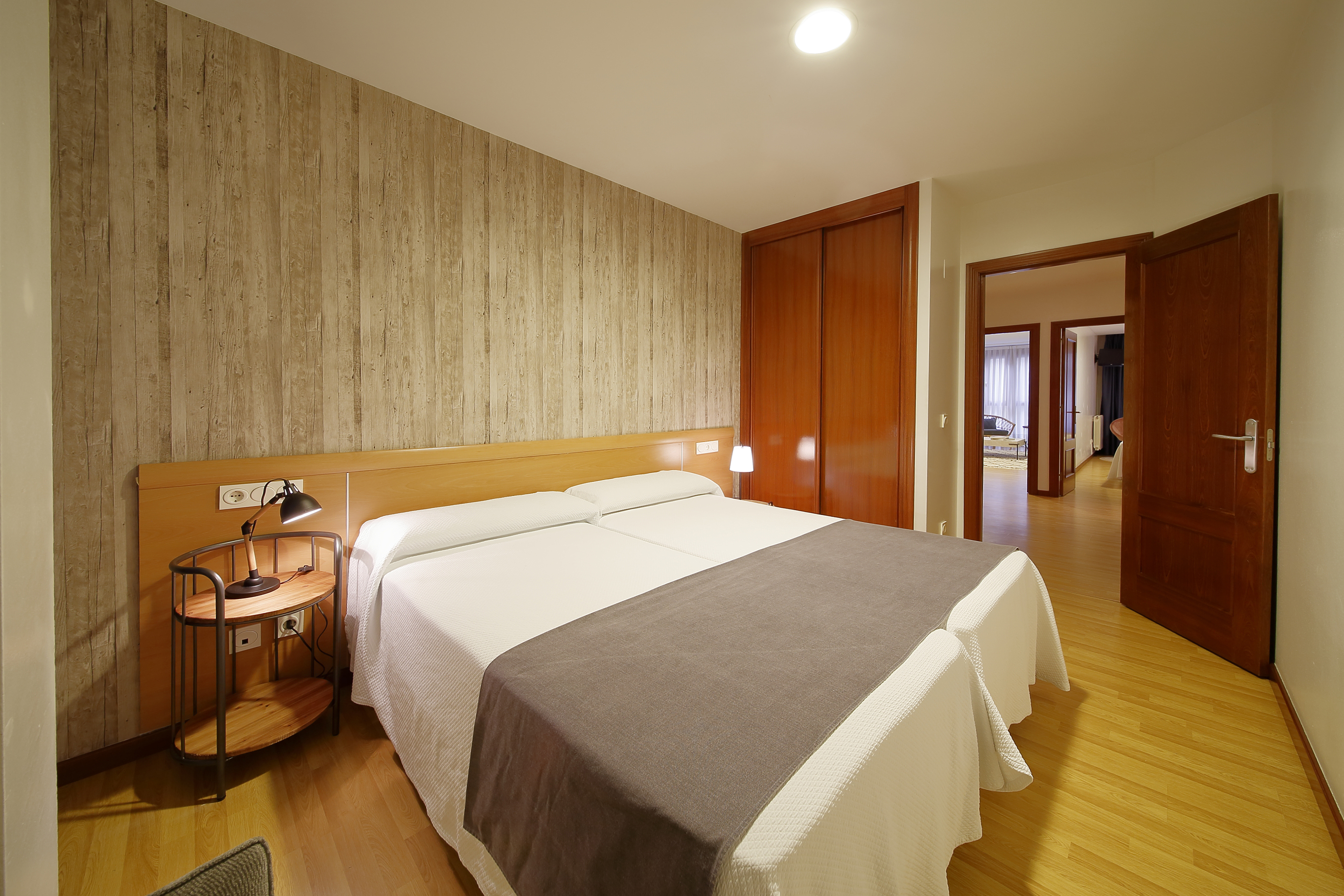 2 Bedrooms, Apartment, Apartamentos Urban Blue 4/4
