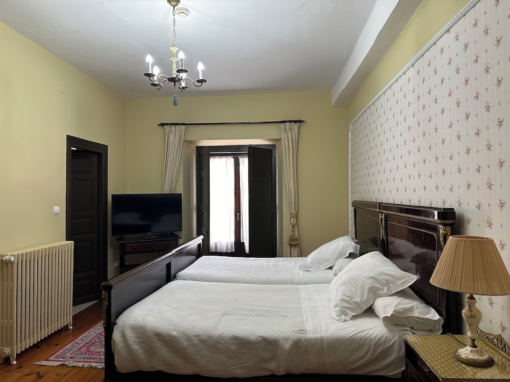 HOTEL PALACIO LA CASONA DE CERRAZO 7/37