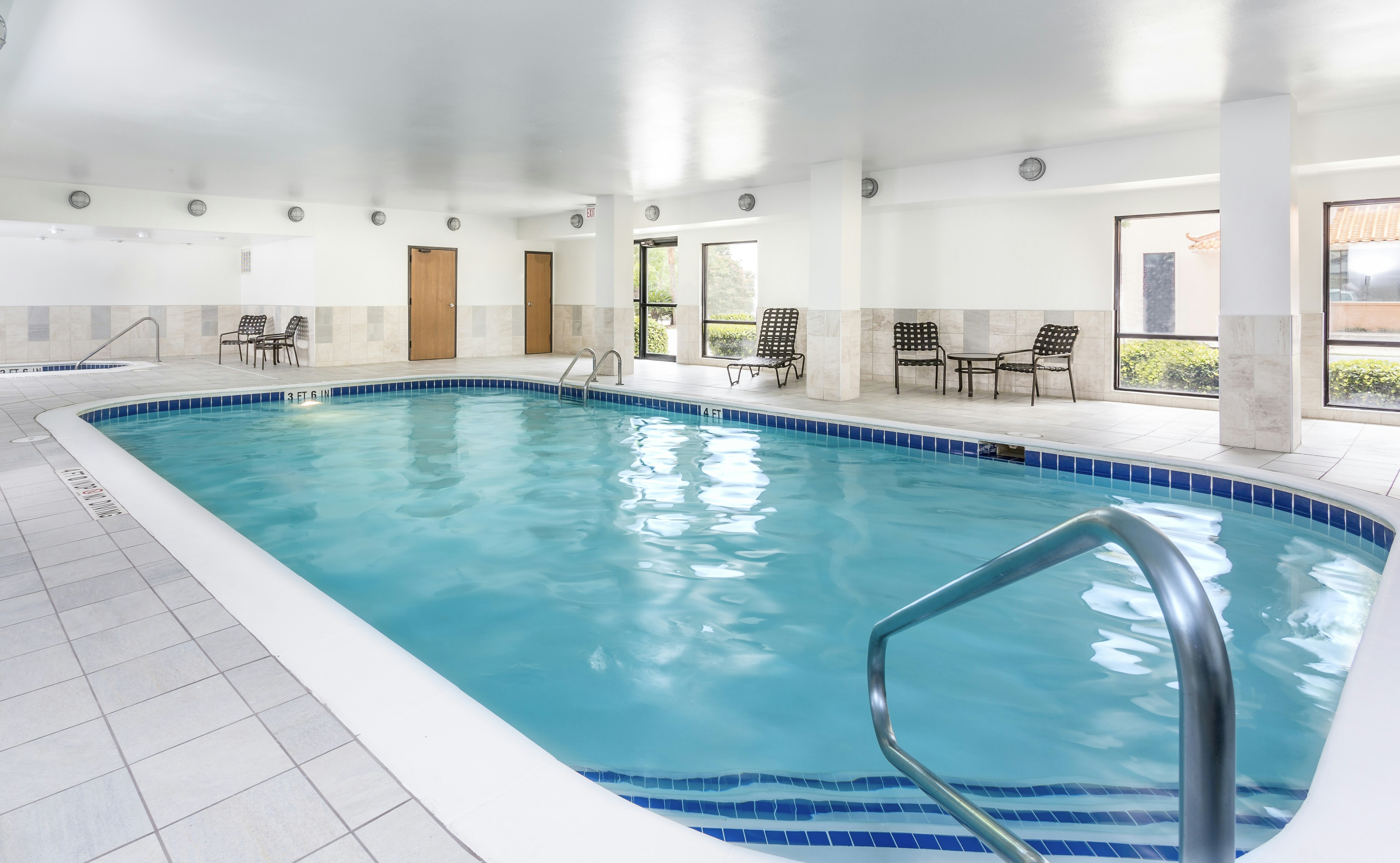 Hampton Inn Stafford 22/34