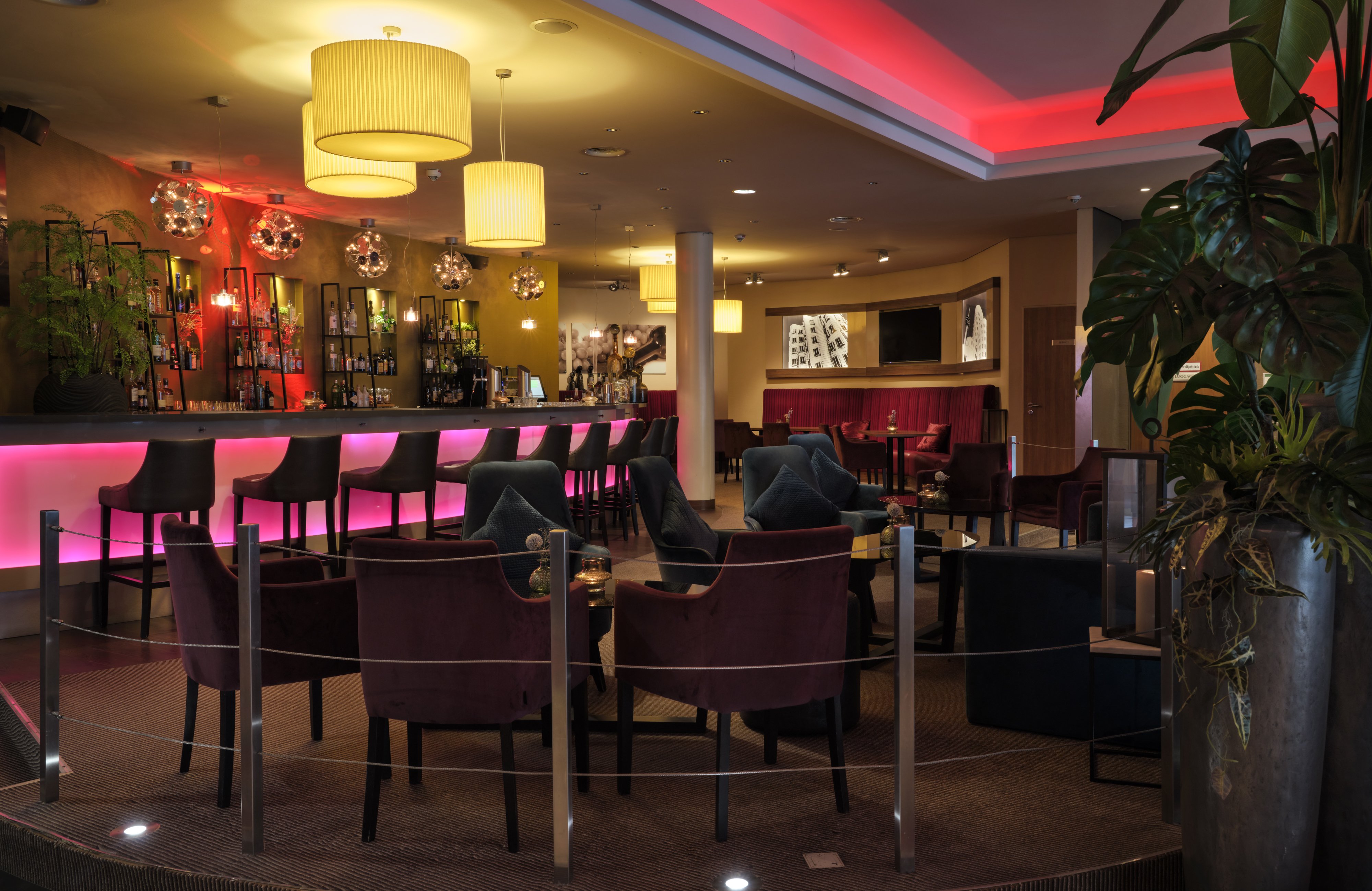 LEONARDO ROYAL HOTEL DUSSELDORF KOENIGSALLEE 66/79