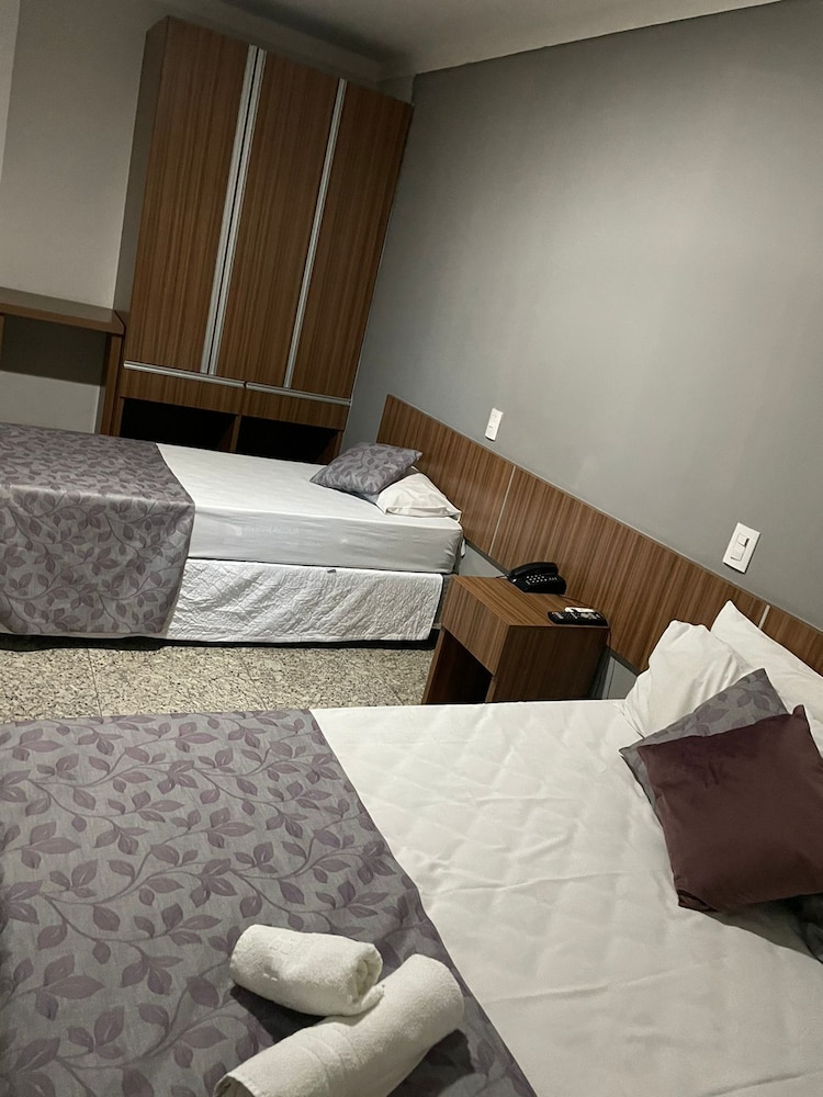 Bombonato Hotel - Facil Acesso Ao Aeroporto E Parque De Exposicoes Abcz - By Up Hotel Uberaba 16/46
