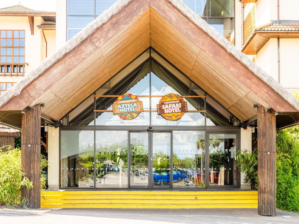 Chessington Resort Hotels 4/90