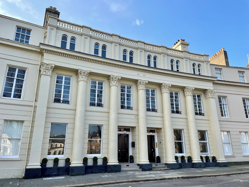 The Regency 1/49