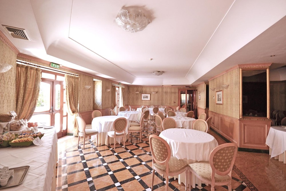 Hotel Cilicia 29/51