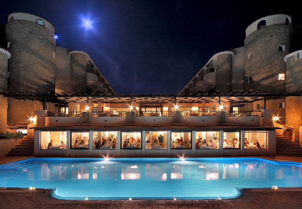 Grand Hotel Smeraldo Beach 2/50