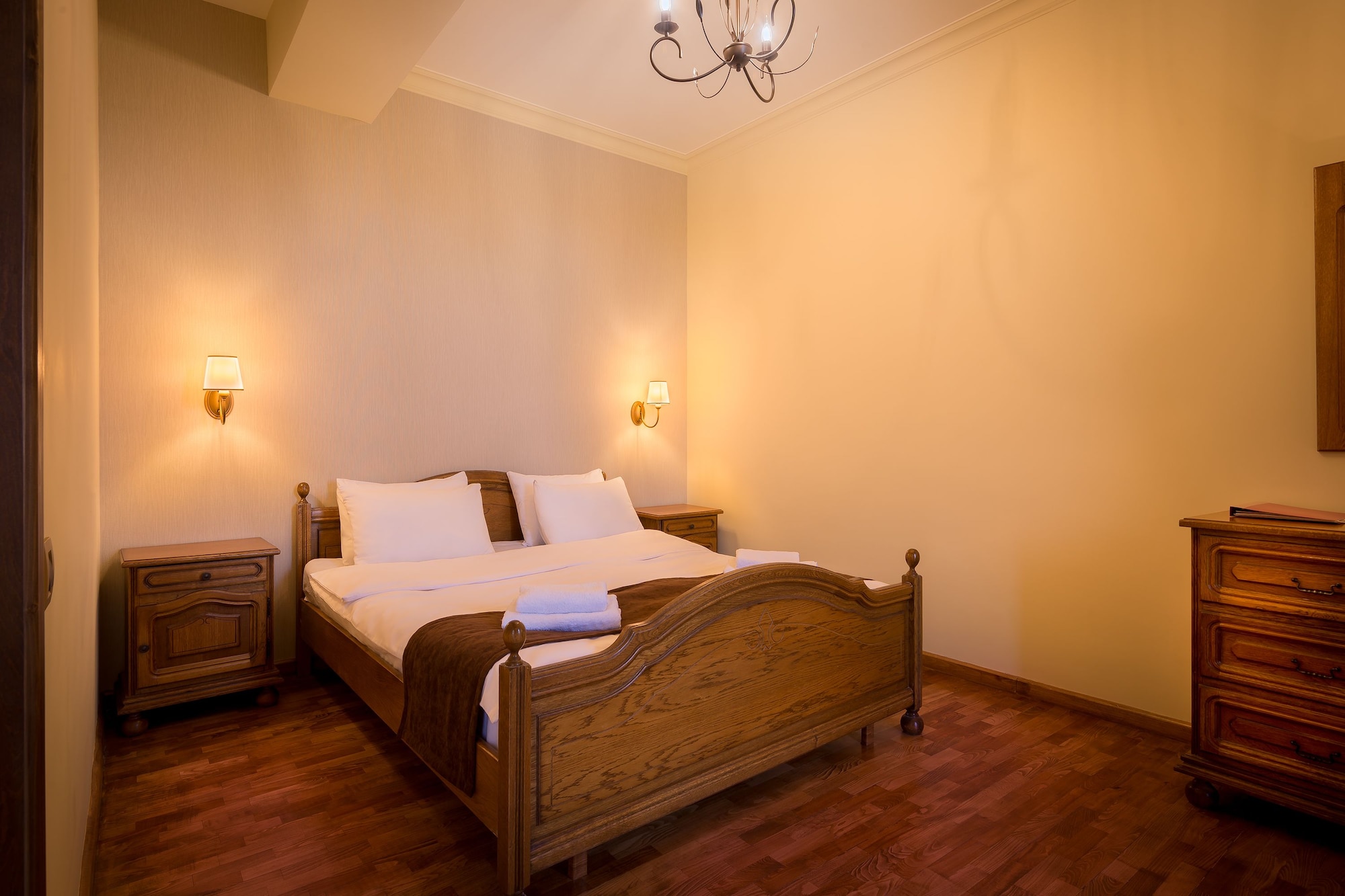 1 BEDROOM, PANORAMIC, SUITE