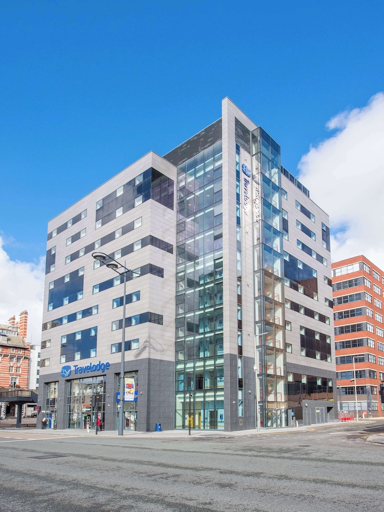 Travelodge Liverpool Central The Strand Hotel 4/50