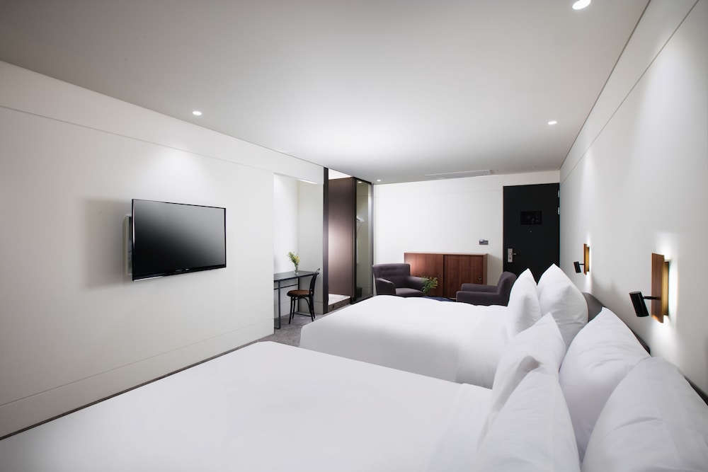 Park Marine Hotel 23/69