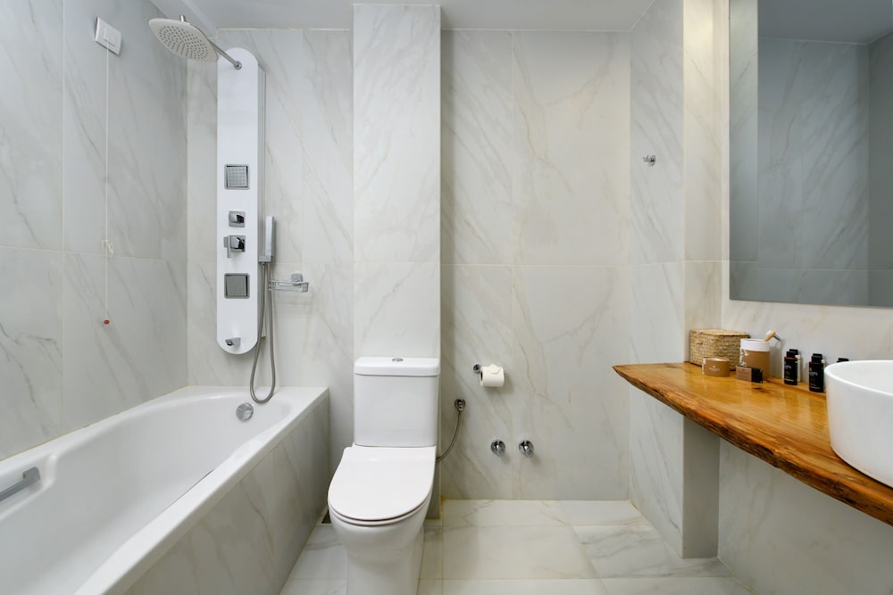 Eleals Boutique Hotel 43/46