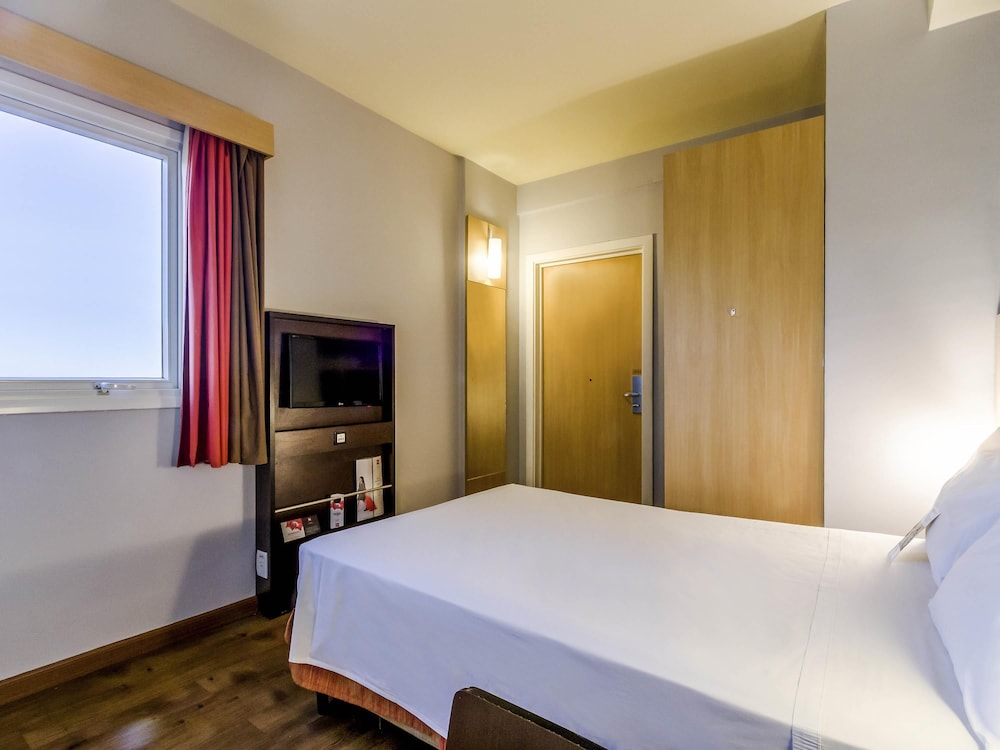 Ibis Barretos 21/50