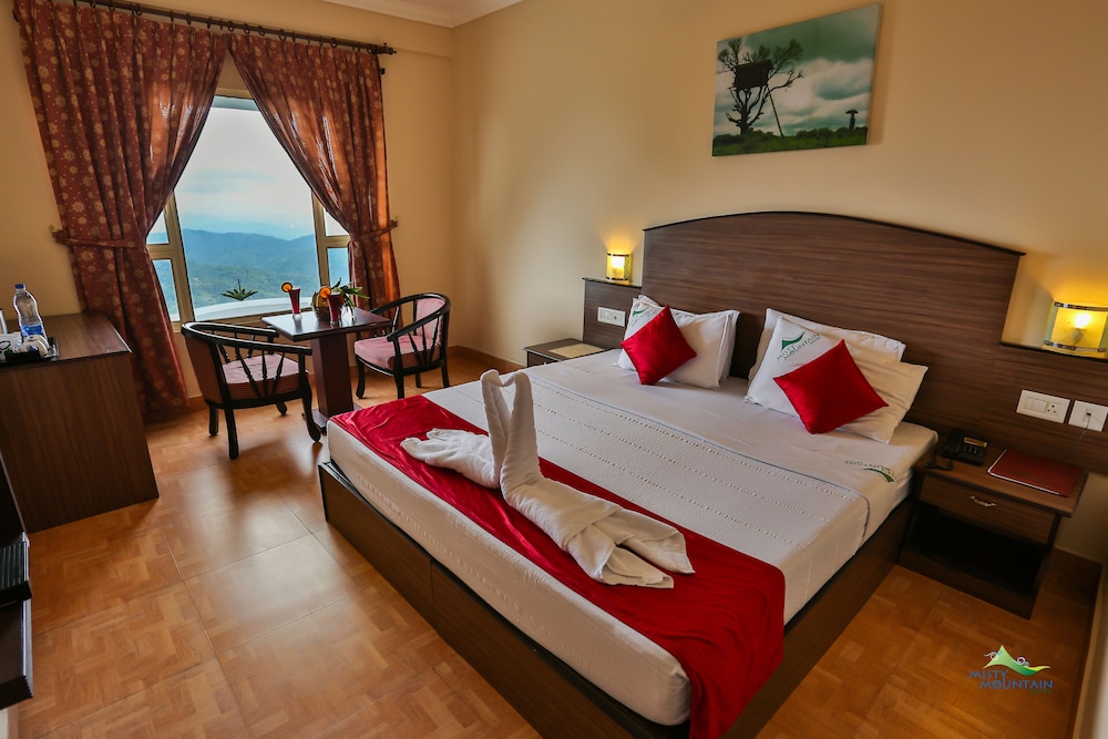 MISTY MOUNTAIN RESORT 15/64