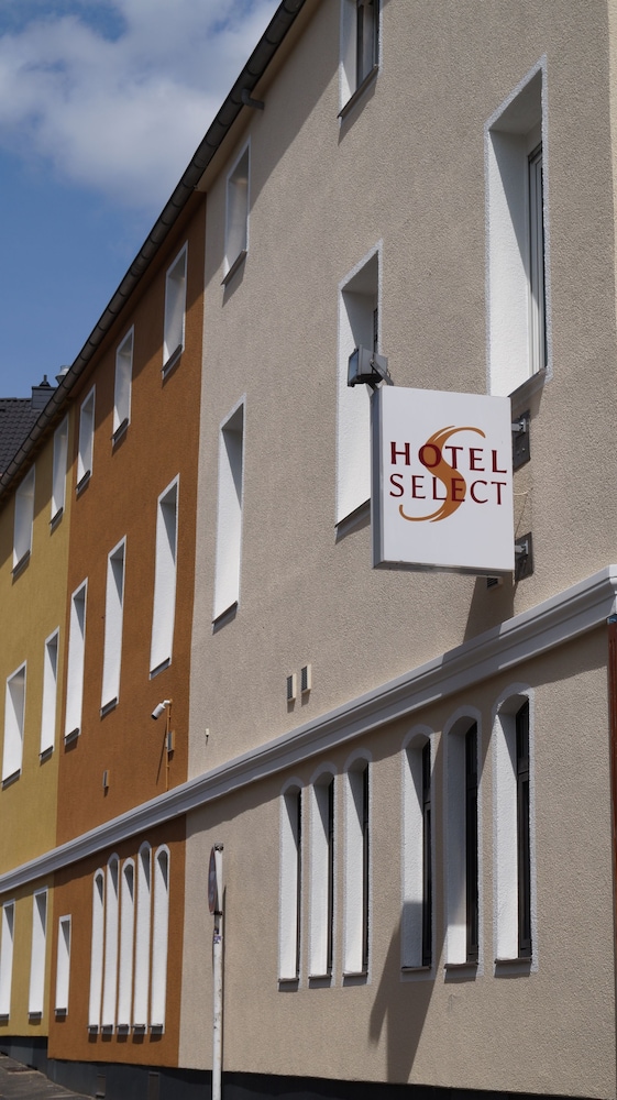 Hotel Select 3/40