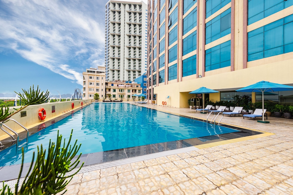 Muong Thanh Luxury Quang Ninh 66/67