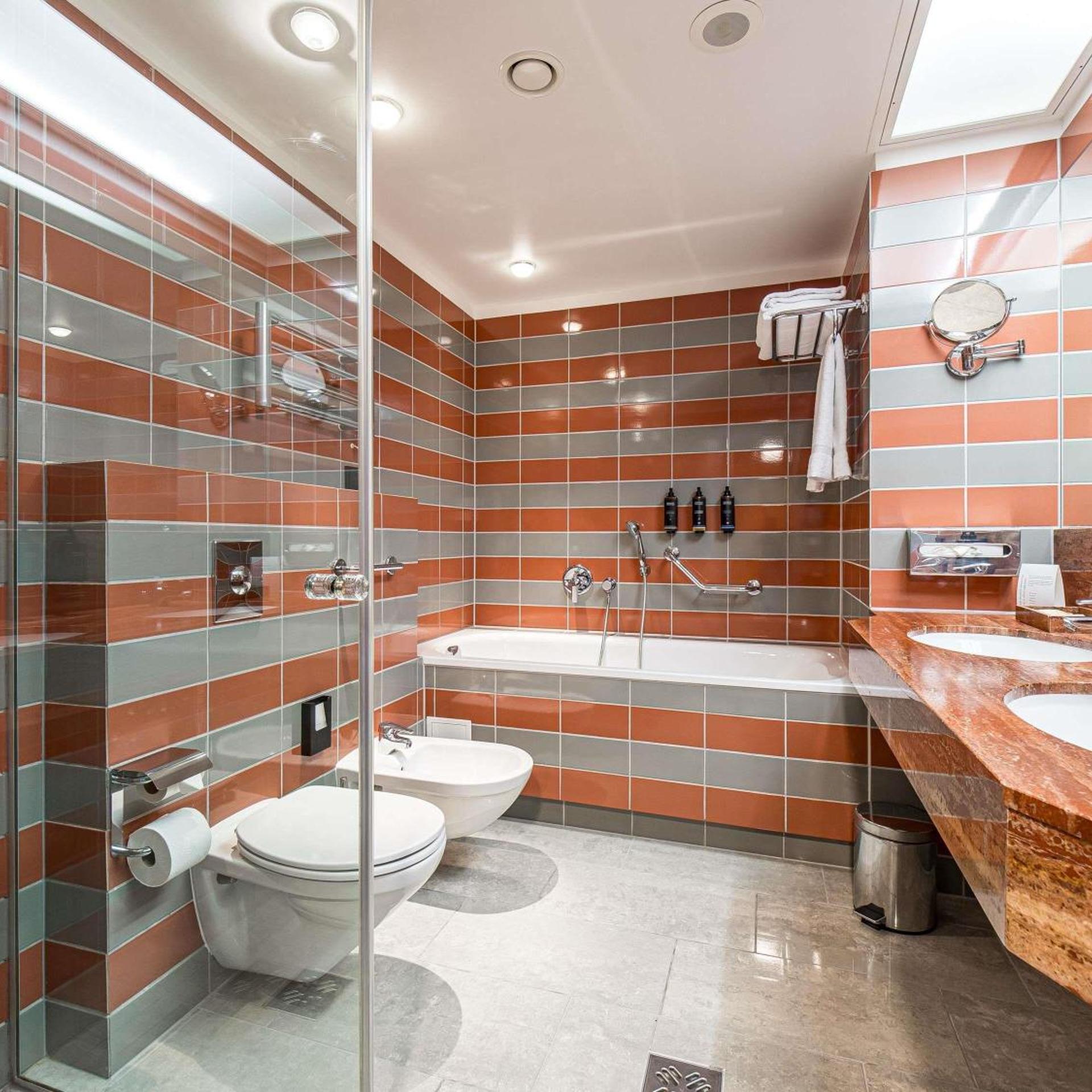 غرفة بريفيليج بسرير كينج مع أريكة، Mercure Palanga Vanagupe 10/10