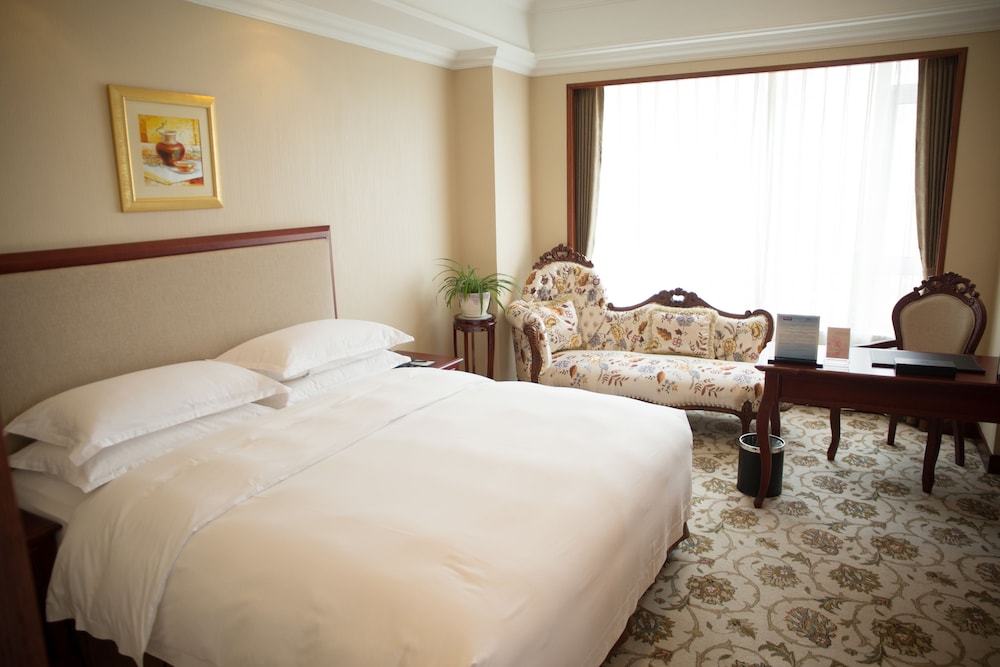 Qingdao Enrichee Gloria Plaza Hotel 4/29