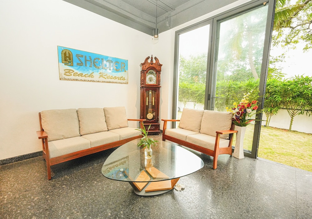Shelter Beach Resort 39/66