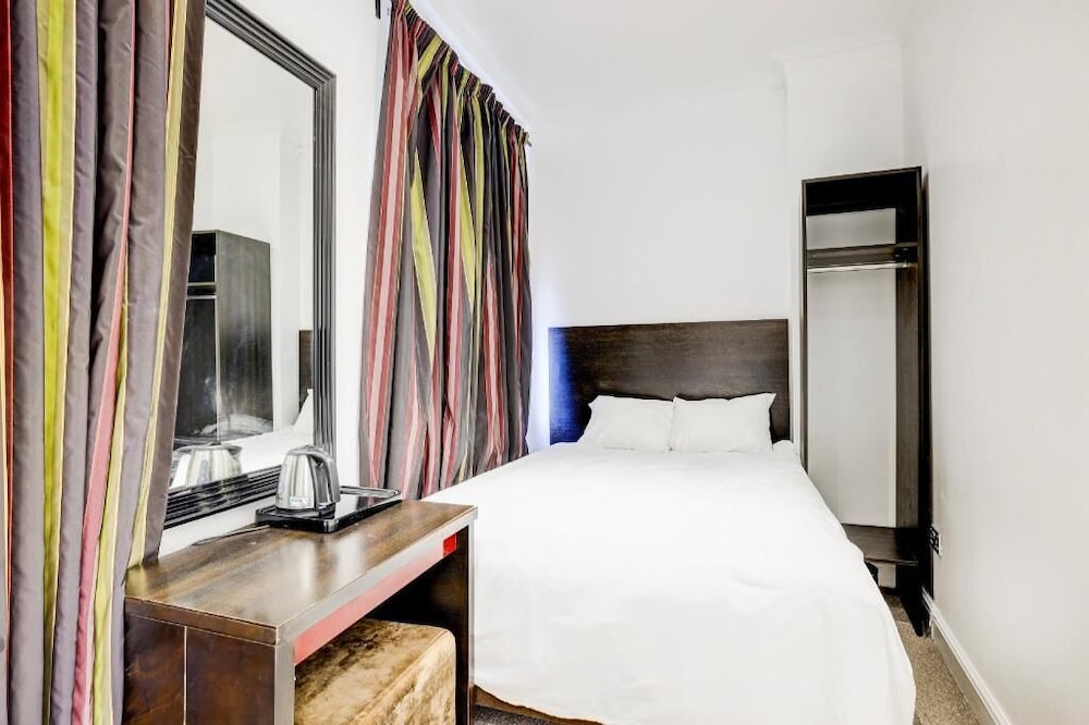 London Shelton Hotel, Finsbury Park 33/51