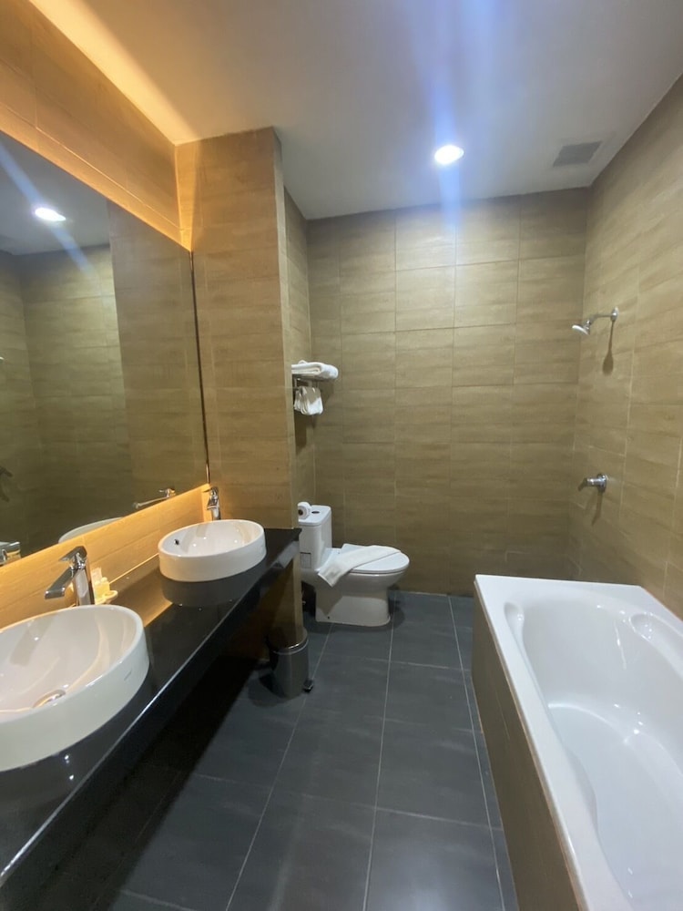 Mayflower Grande Hotel Phitsanulok 39/42